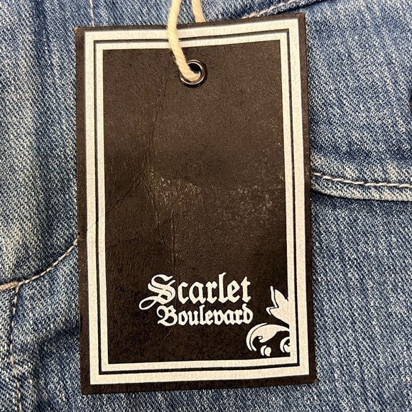 Junior Denim Short Shorts - Scarlet Boulevard - Picture 7 of 10